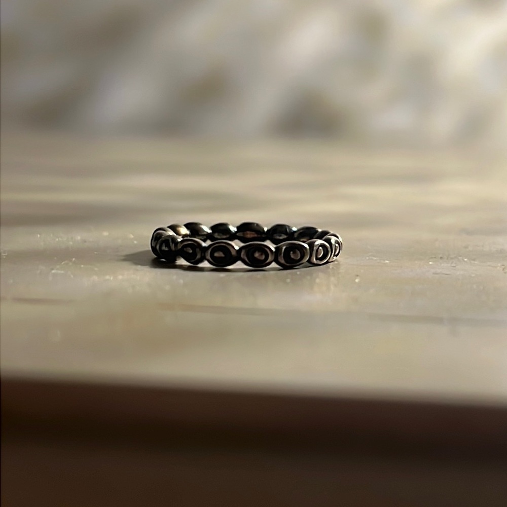 Pandora Ring